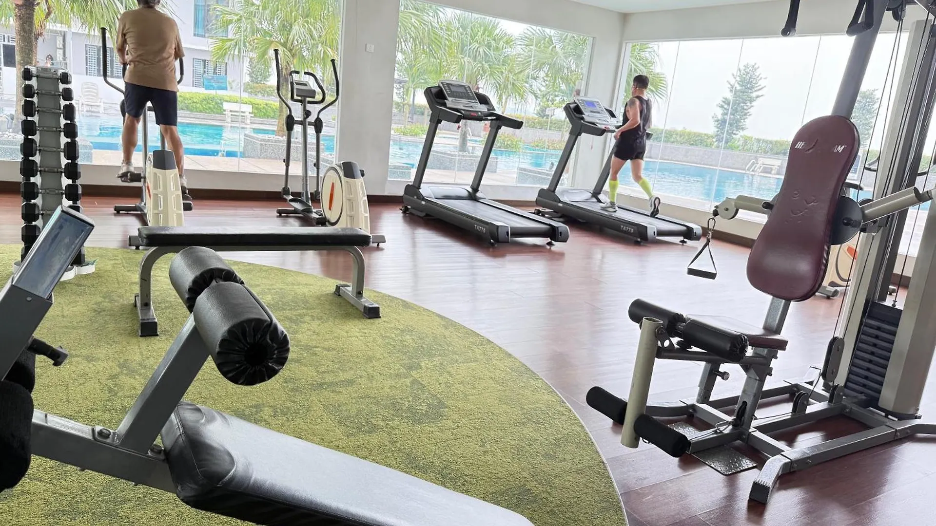 Paradigm Platino Marvelclassic 3Br 10Pax Johor Bahru