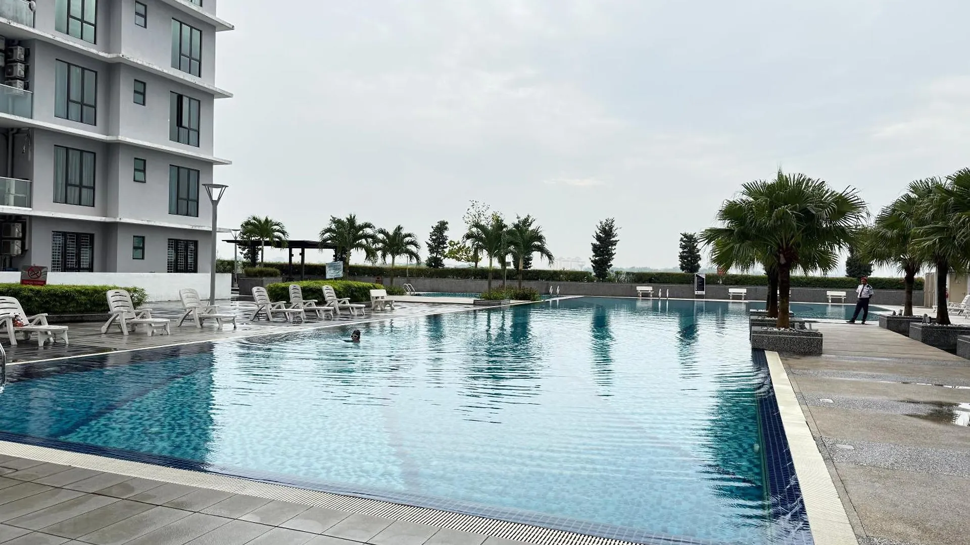 Paradigm Platino Marvelclassic 3Br 10Pax